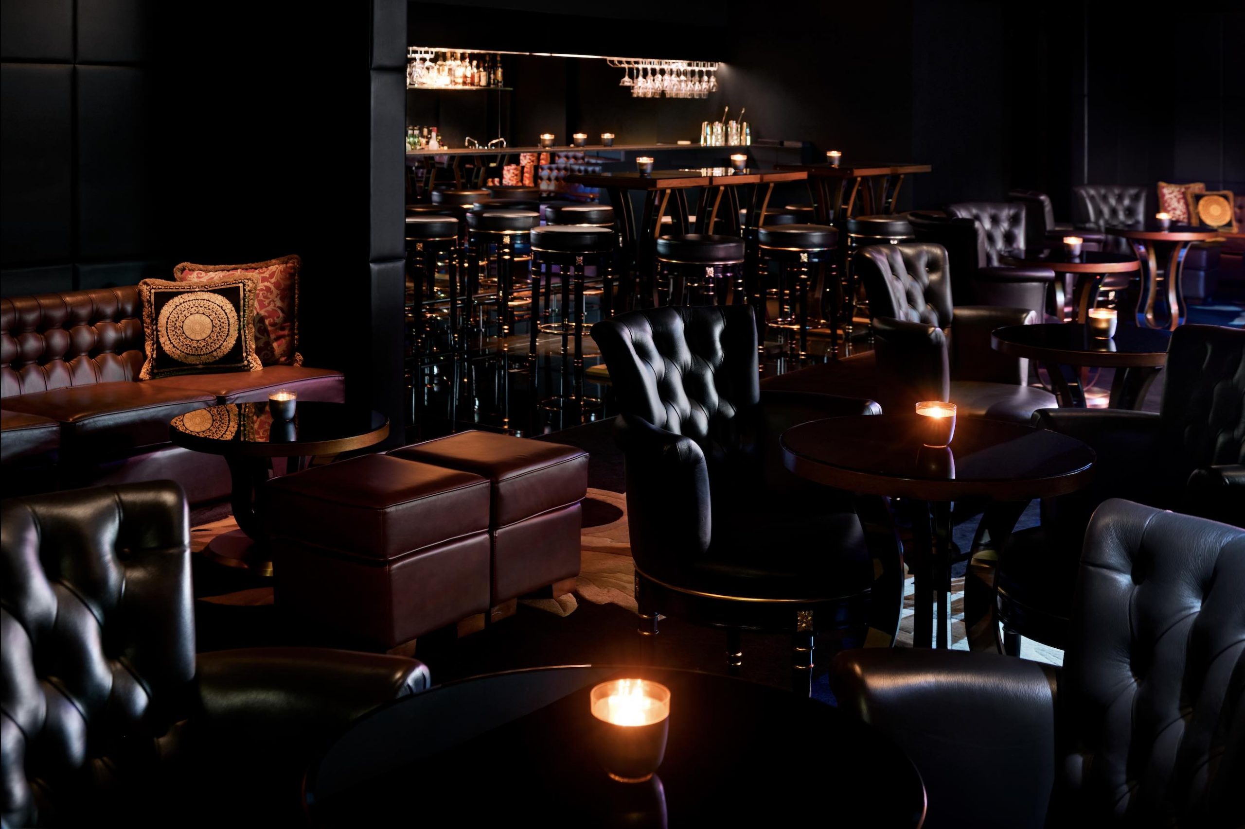 Twilight Tipples: Is Q's Bar and Lounge the best live music venue in Dubai?