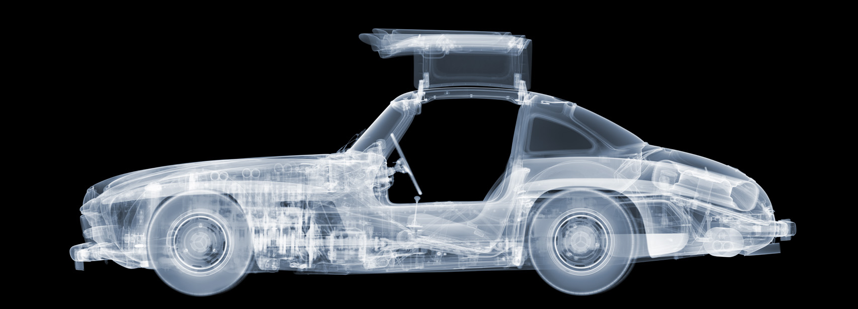 Galloire Contemporary Art Gallery launches with BENEATH, a solo art exhibition by Nick Veasey