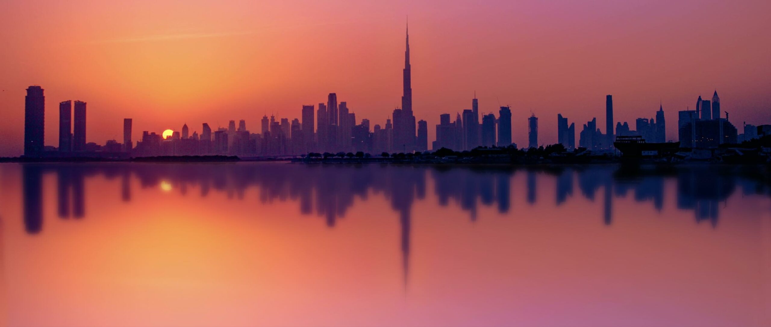 Could Dubai be introducing a four-day work week?