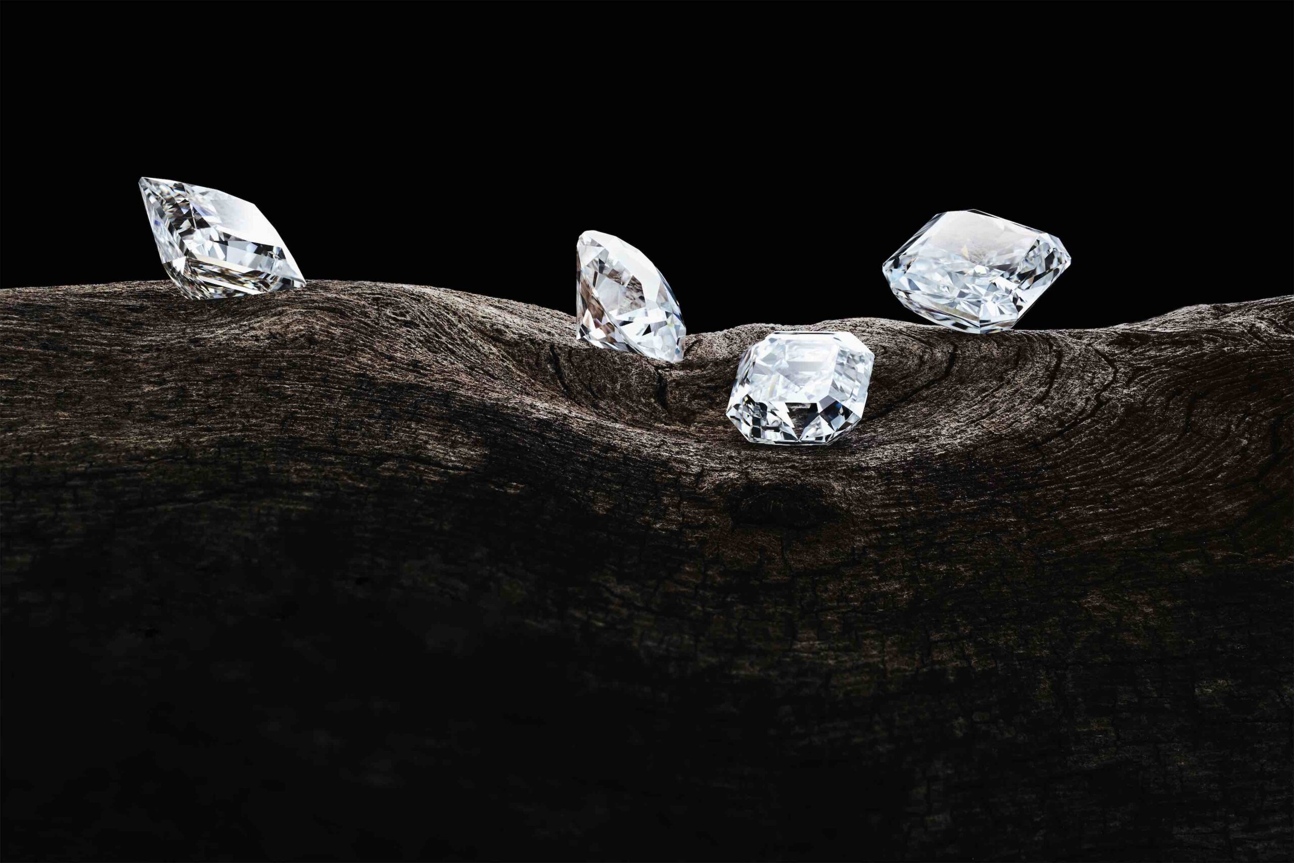 Leonardo DiCaprio&#8217;s Diamond Foundry collaborates with Dubai&#8217;s Etika Jewels