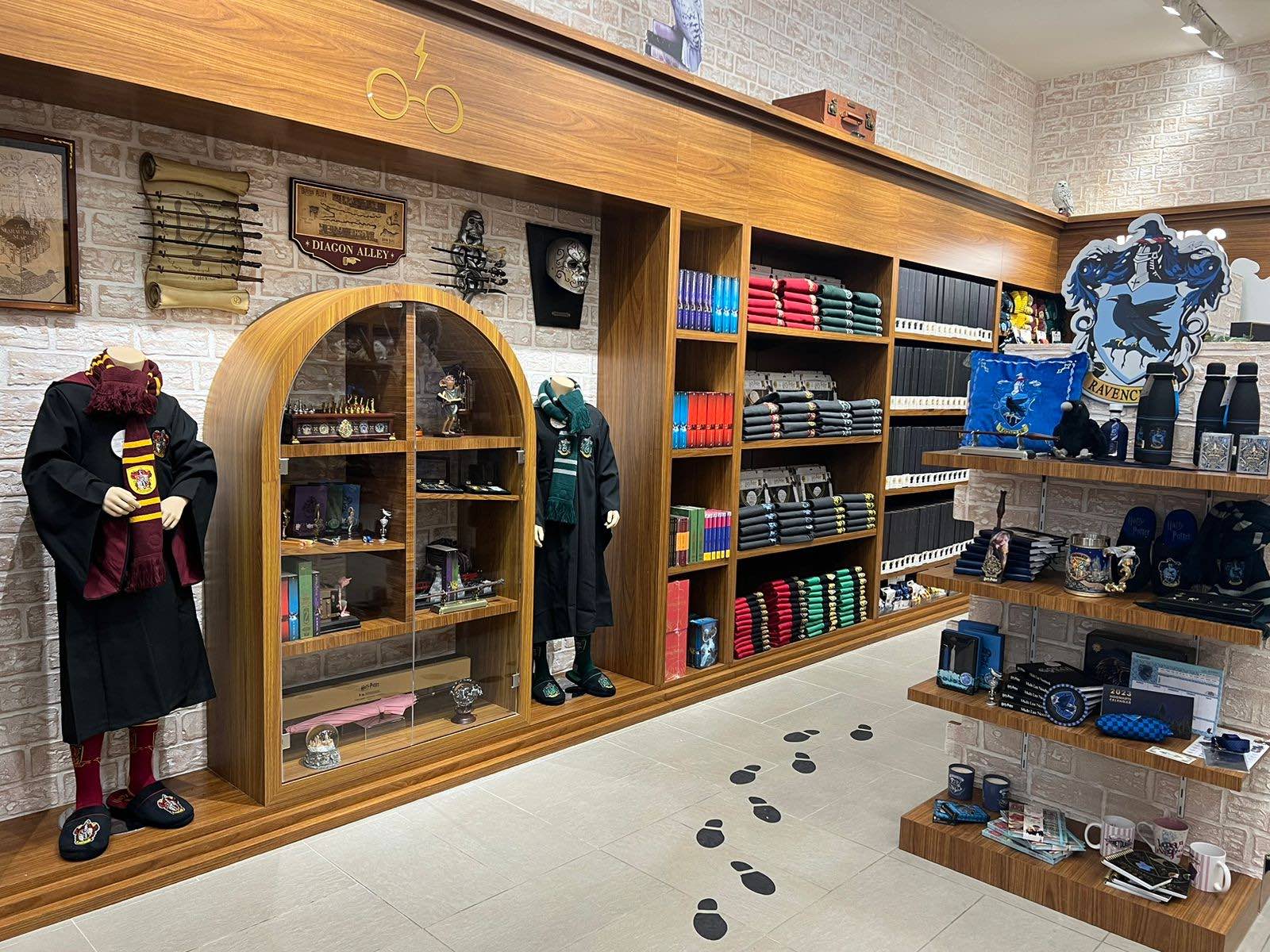 The Wizarding World Shop adds magic to Mall of the Emirates