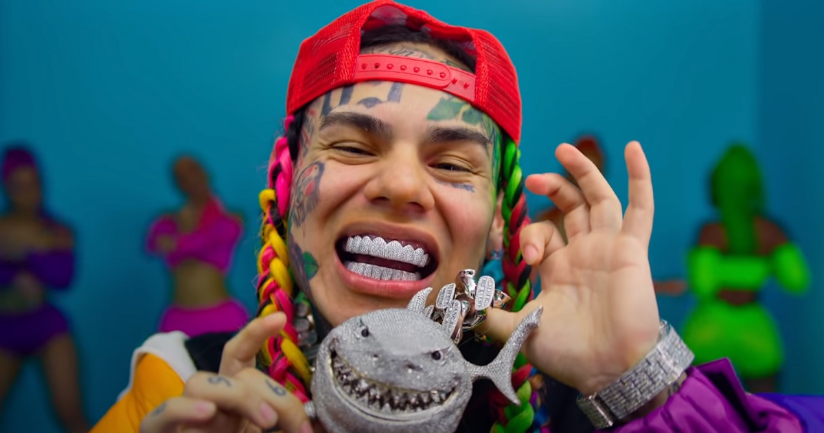 Controversial rapper 6ix9ine&#8217;s Dubai concert has been postponed&#8230; again