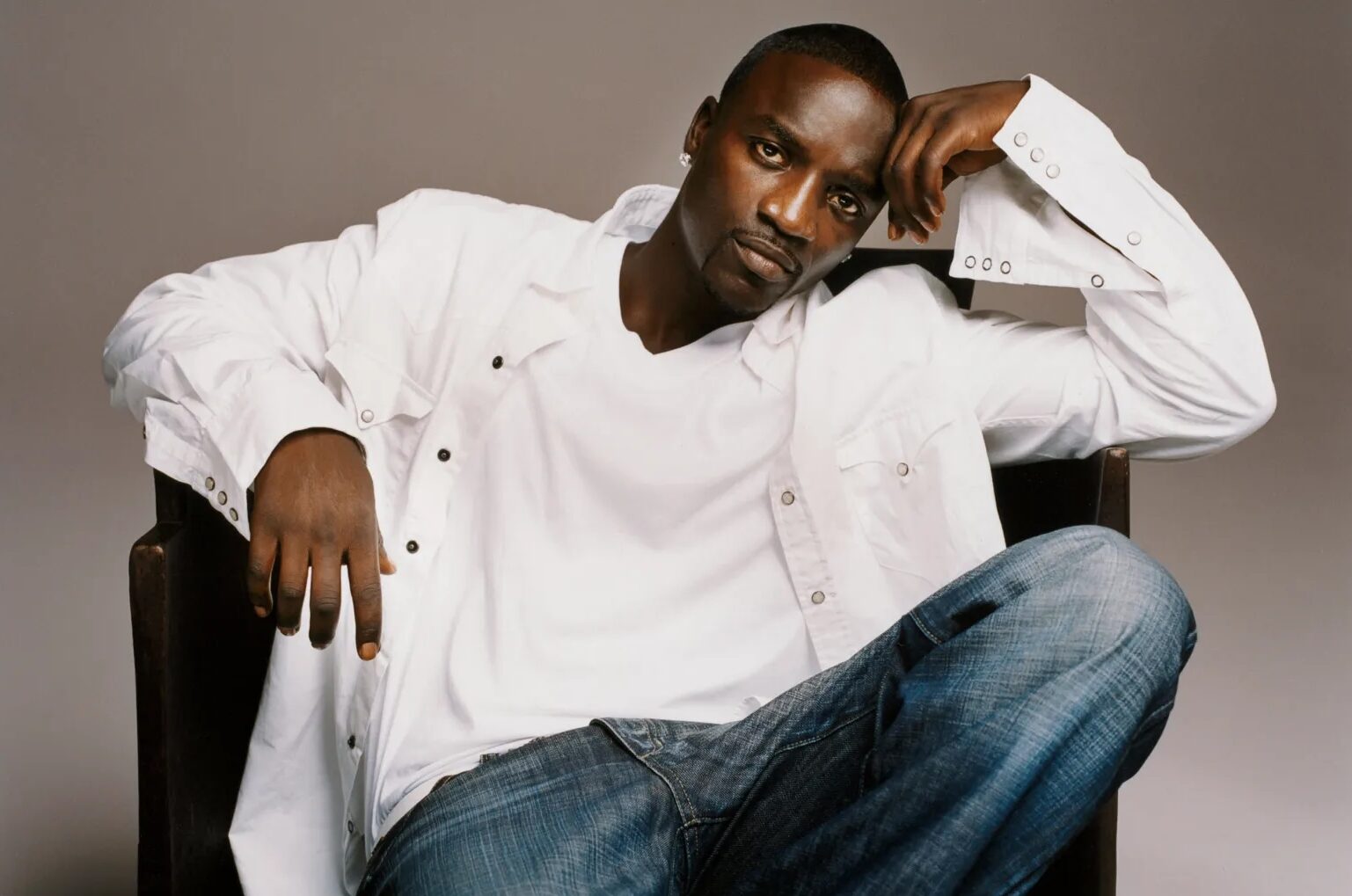 R&B megastar Akon has joined the World Tennis League concerts