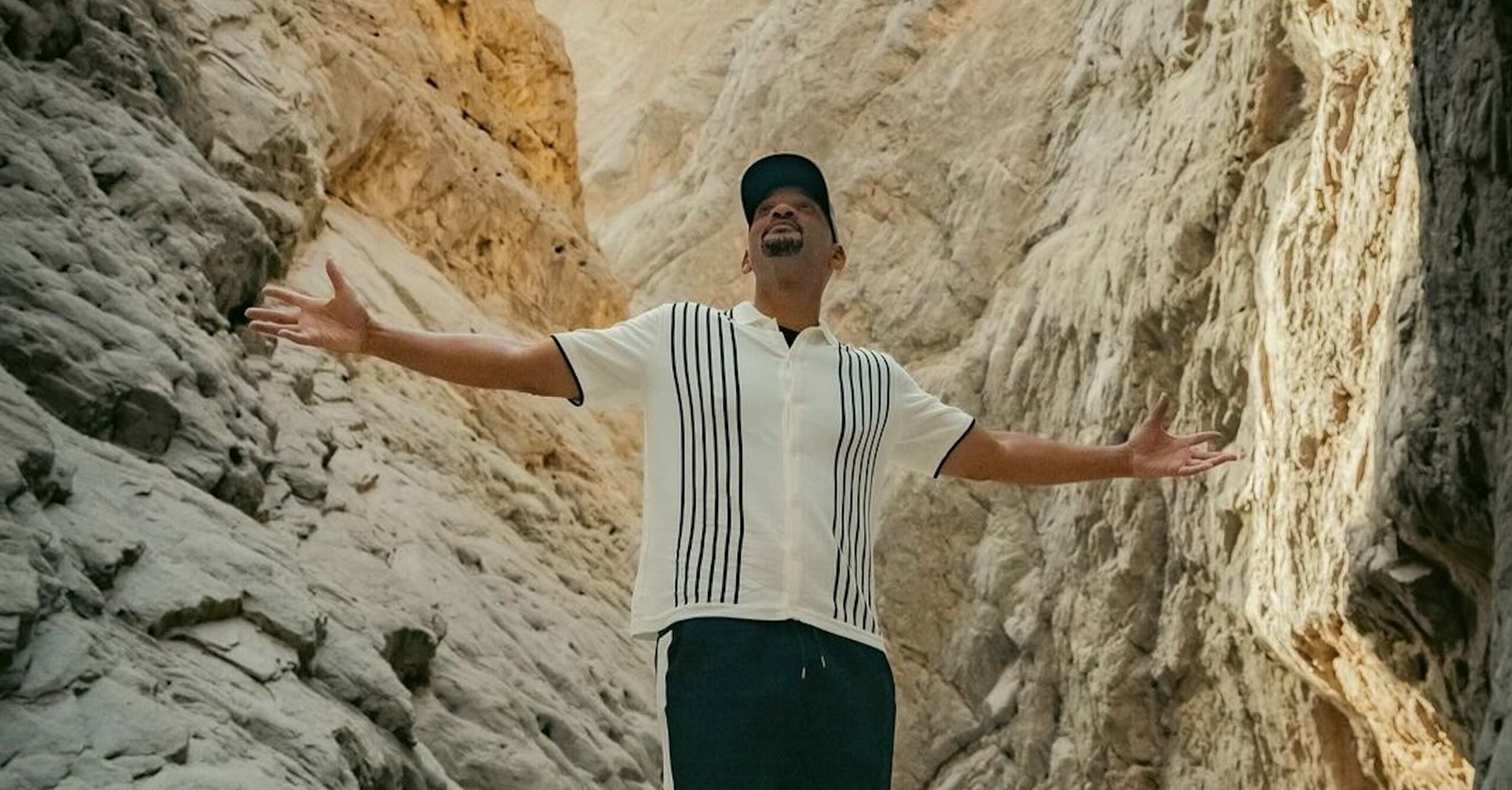 American actor Will Smith marvels at the wonders of Neom 