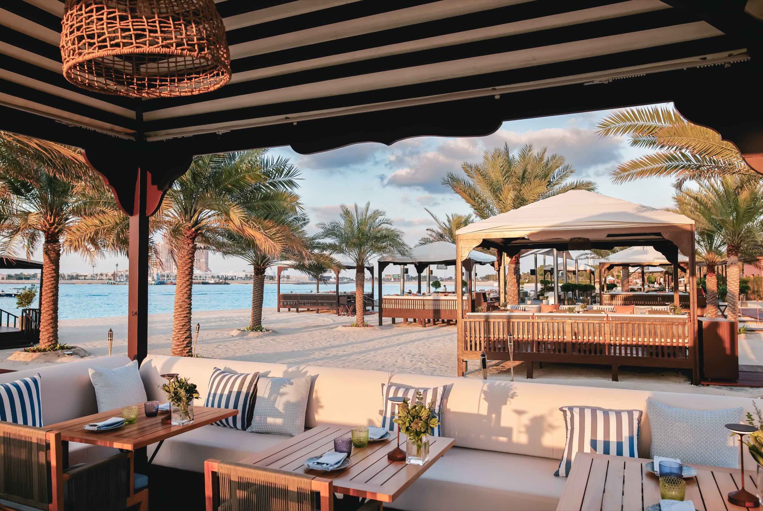 Sand &#038; Koal brings back beachfront bliss to Emirates Palace Mandarin Oriental