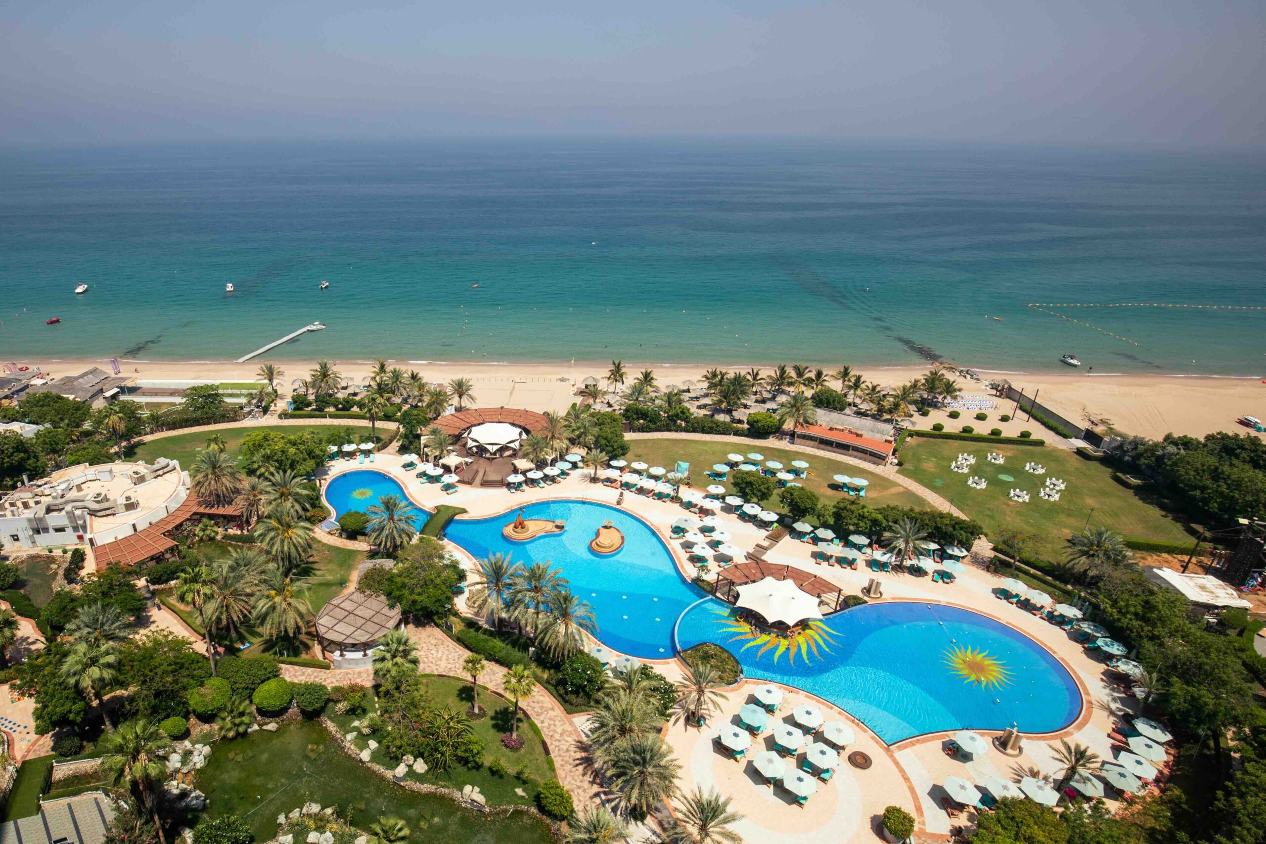 Le Méridien Al Aqah Beach Resort offers spectacular staycations