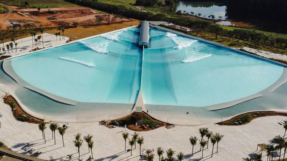 Bahrain Surf Park