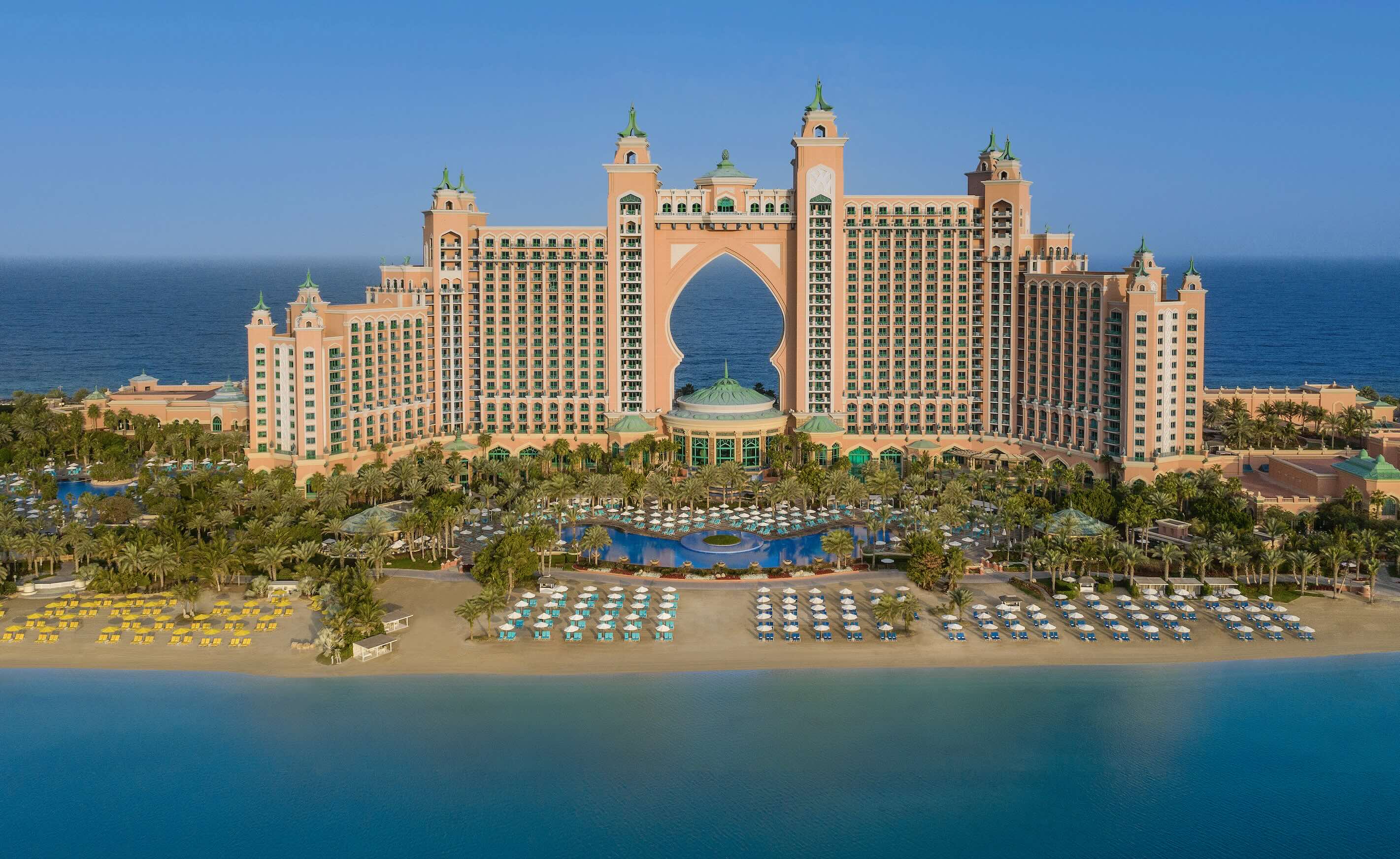 Staycation Spotlight: 15 years later, Atlantis, The Palm is still making waves