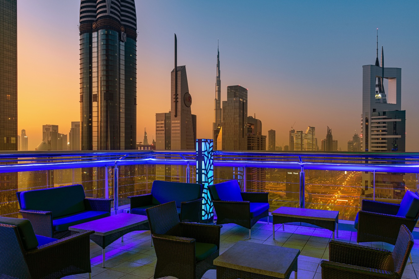 Level 43 Sky Lounge unveils a weekly nightlife calendar-image